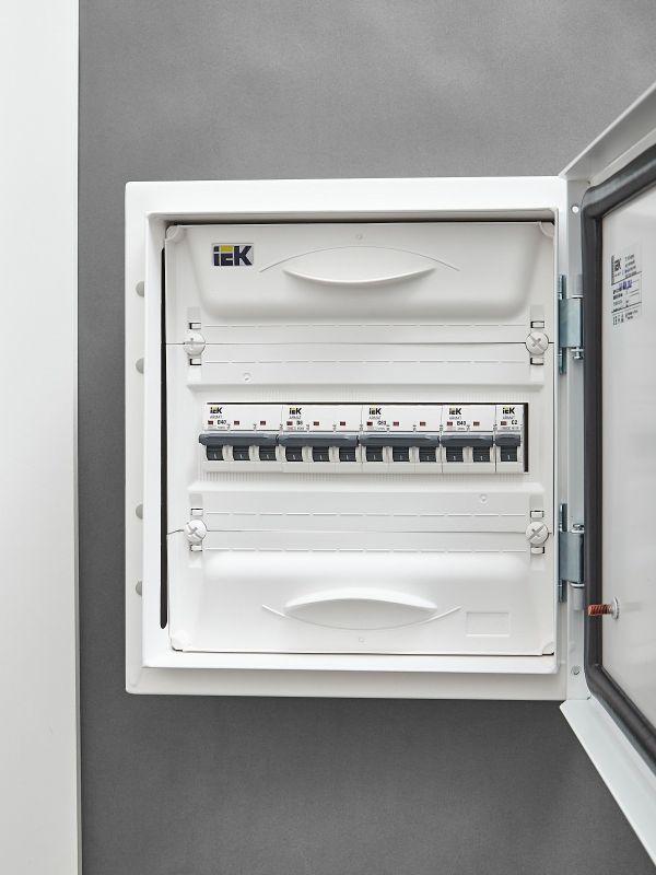 Выключатель автоматический модульный 3п C 63А M10N ARMAT IEK AR-M10N-3-C063